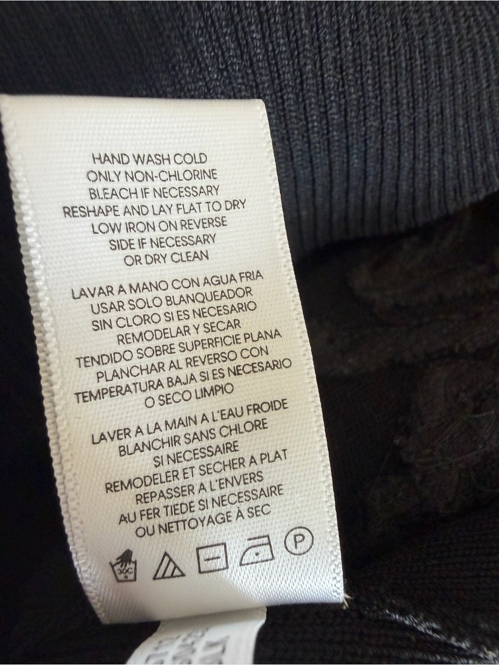 Karl Lagerfeld Black Knit Sleeveless Top with White twist Piping - Picture 10 of 10